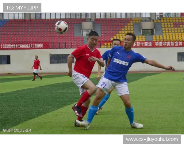 五一南通足球联赛激战正酣 各队争夺荣耀赛事精彩纷呈